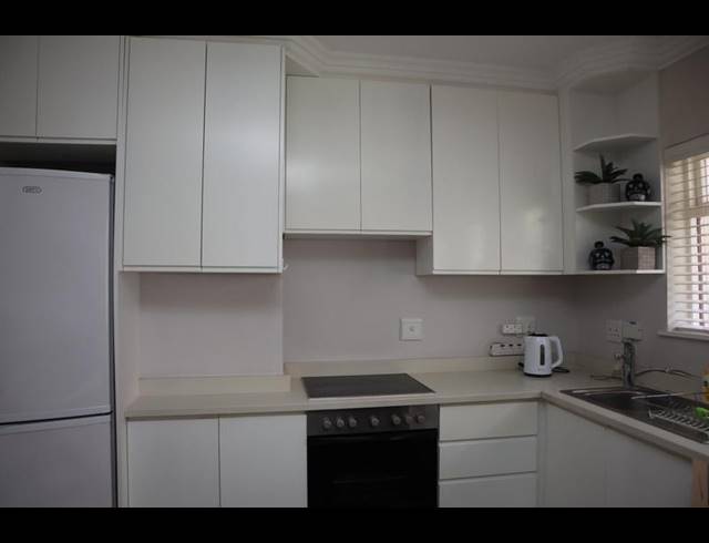 1 BEDROOM PROPERTY TO RENT IN GREEN POINT